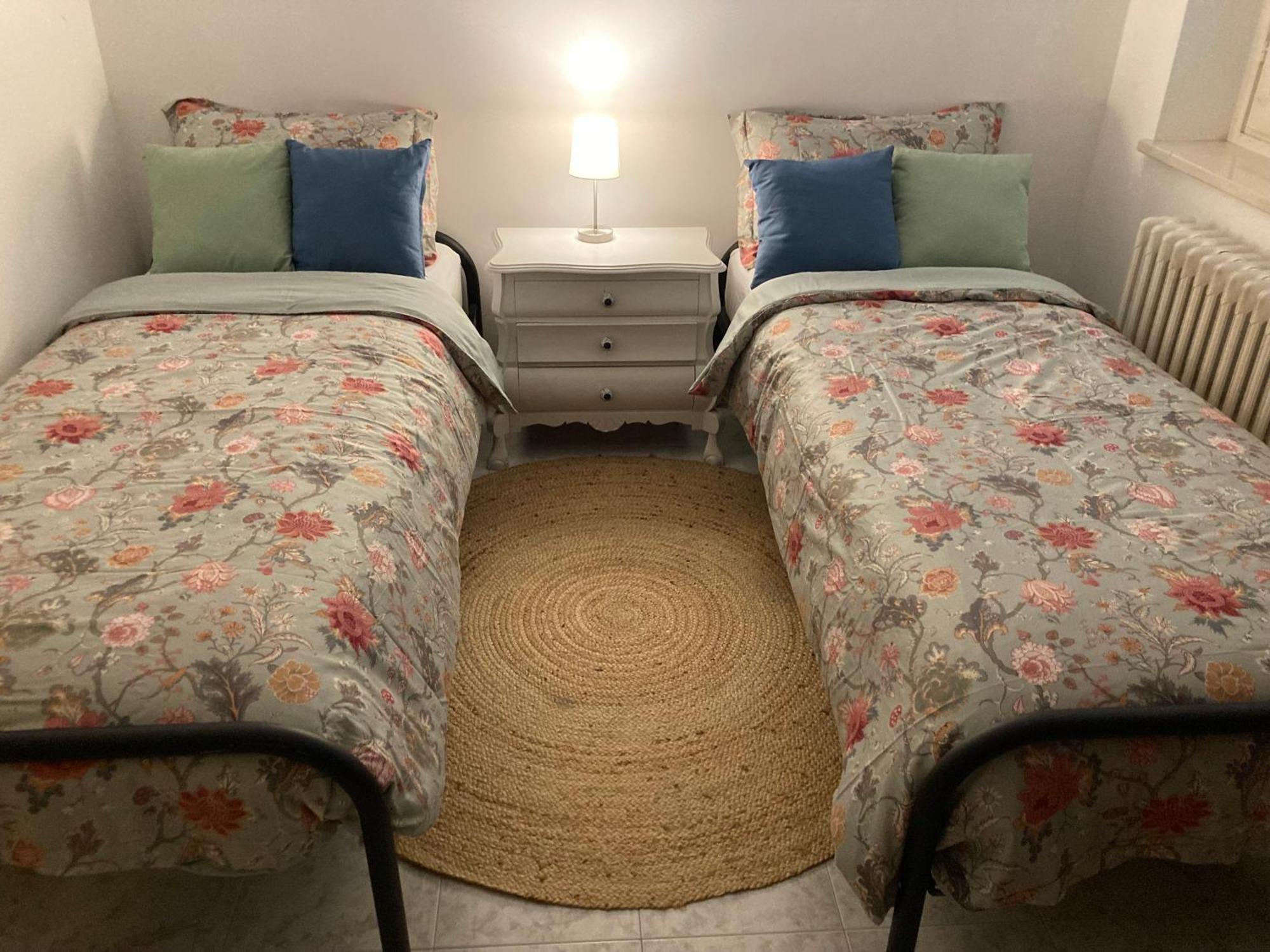 Casa Finestre Bianche Daire Canelli Dış mekan fotoğraf